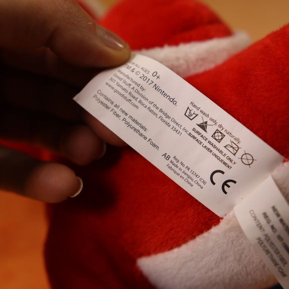 Nintendo Super Mario Red Yoshi 14" Stuffed Toy Plush Size Medium - Picture 6 of 11